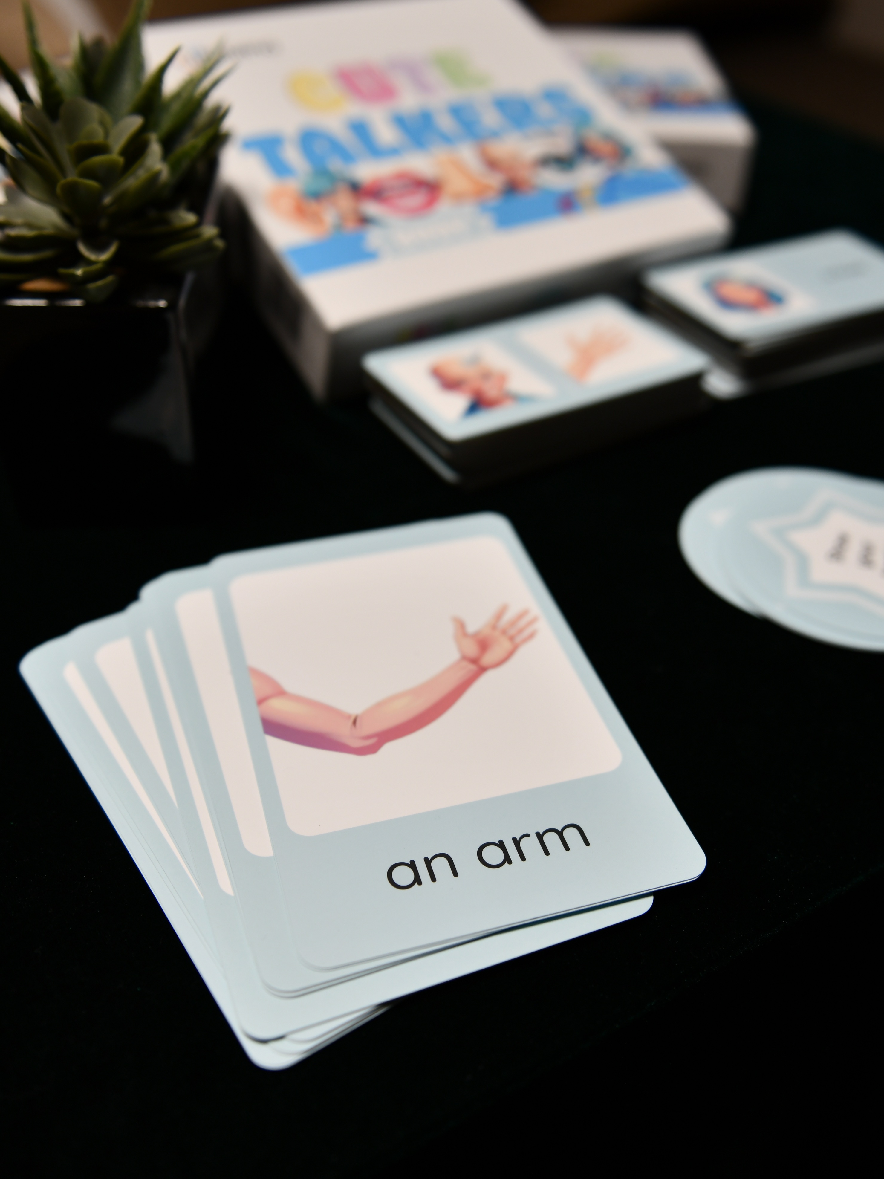 CUTE TALKERS BODY GRA Z KARTAMI